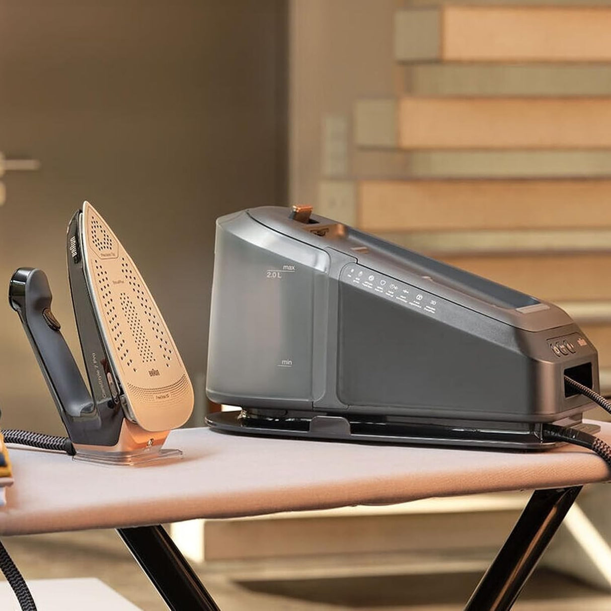 Taghareed Braun CareStyle 7 Pro Steam Generator Iron IS7286BK with 2L tank, 8 bar steam, and FreeGlide 3D soleplate.
