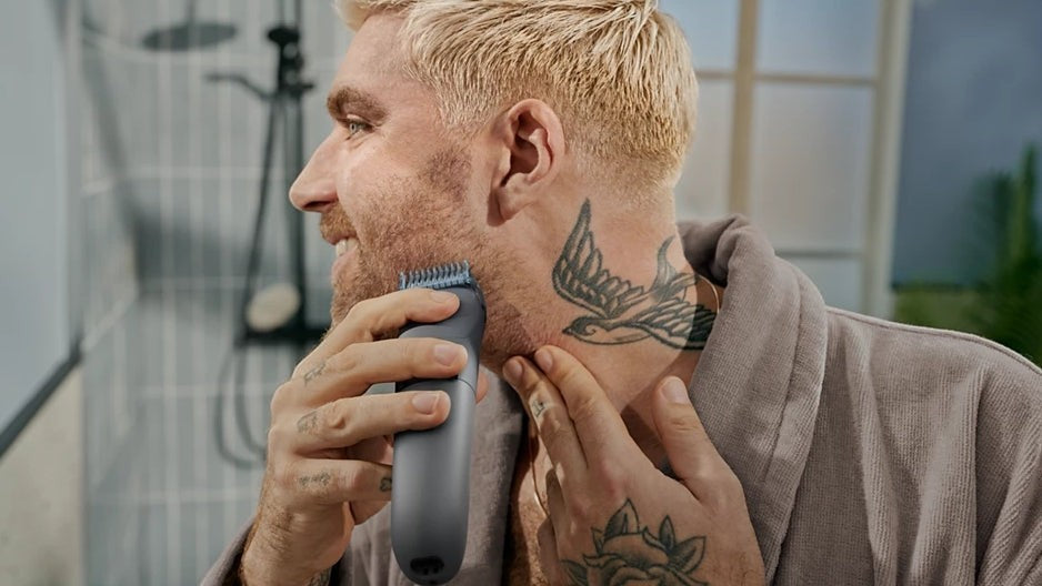 Taghareed Philips Beard Trimmer Series 3000 BT3617/15 with Lift & Trim technology, 20 length settings, stainless steel blades, and USB-A charging.