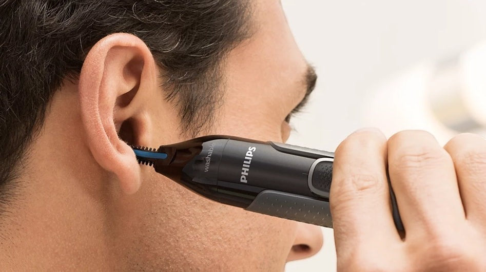 Taghareed Philips Nose Trimmer Series 3000 NT3650/16, grey and black, with PrecisionTrim and Protective Guard technology for safe and easy hair removal.