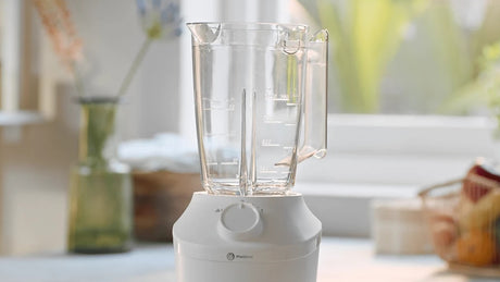 Taghareed Philips 3000 Series white blender with 1.9L jar, 450W motor, ProBlend technology, and stainless steel blades.