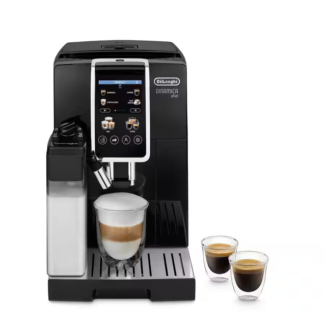 Taghareed De'Longhi Dinamica Plus fully automatic coffee machine with LatteCrema system, making a layered latte in a glass.