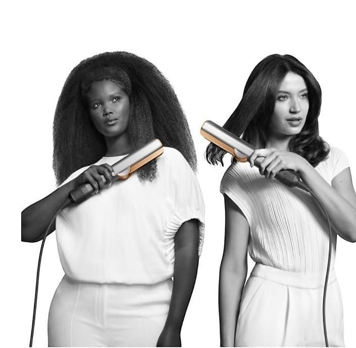 Tagharid Dyson Airstrait hair straightener in Ceramic Pink/Rose Gold, used by two models on wet and dry hair.